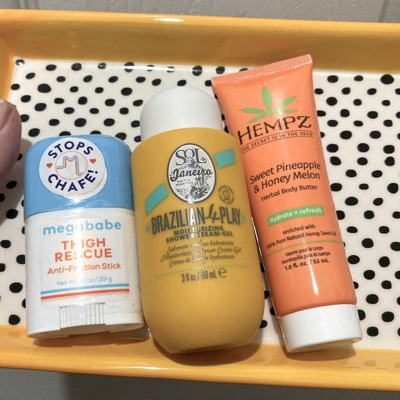 Hempz Other - Bath & Body Super Bundle